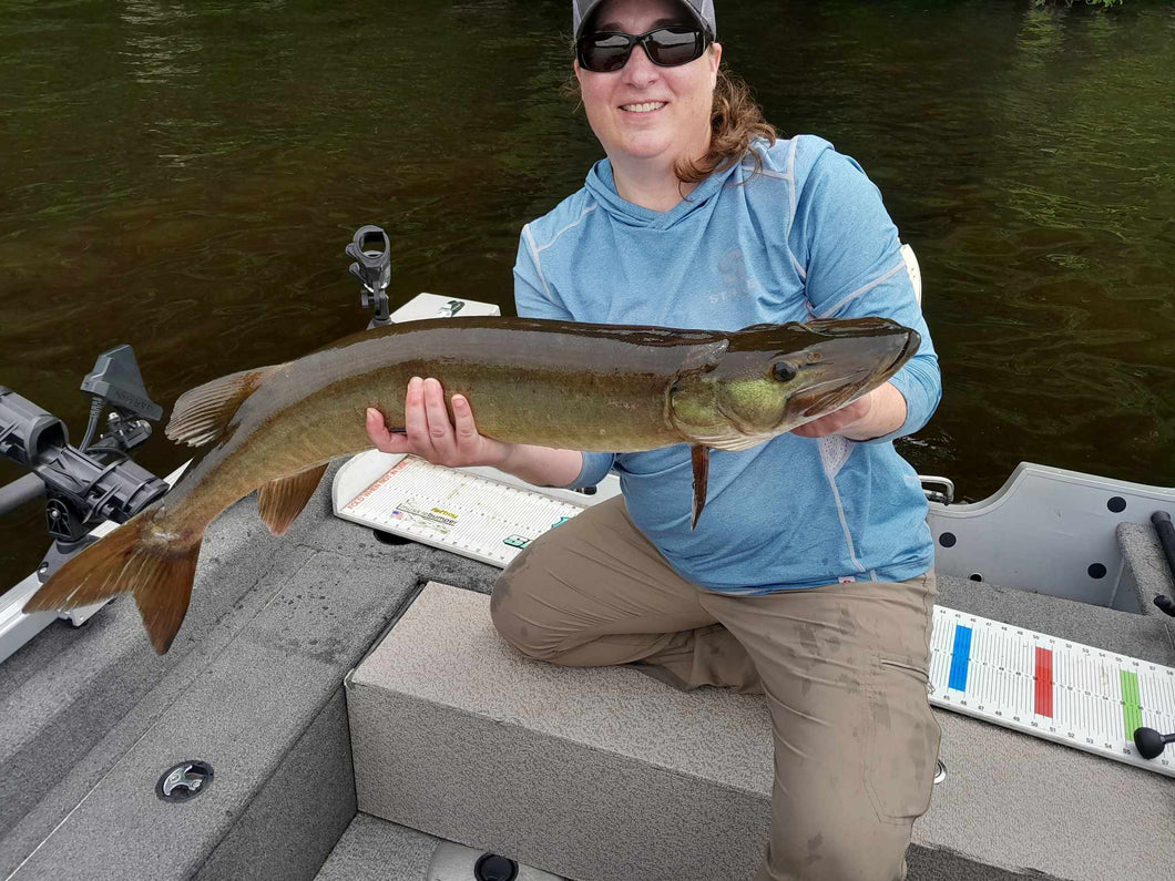 Solo Guided Muskie Fishing Trip on Dairyland Flowage with Bryan Wiitala